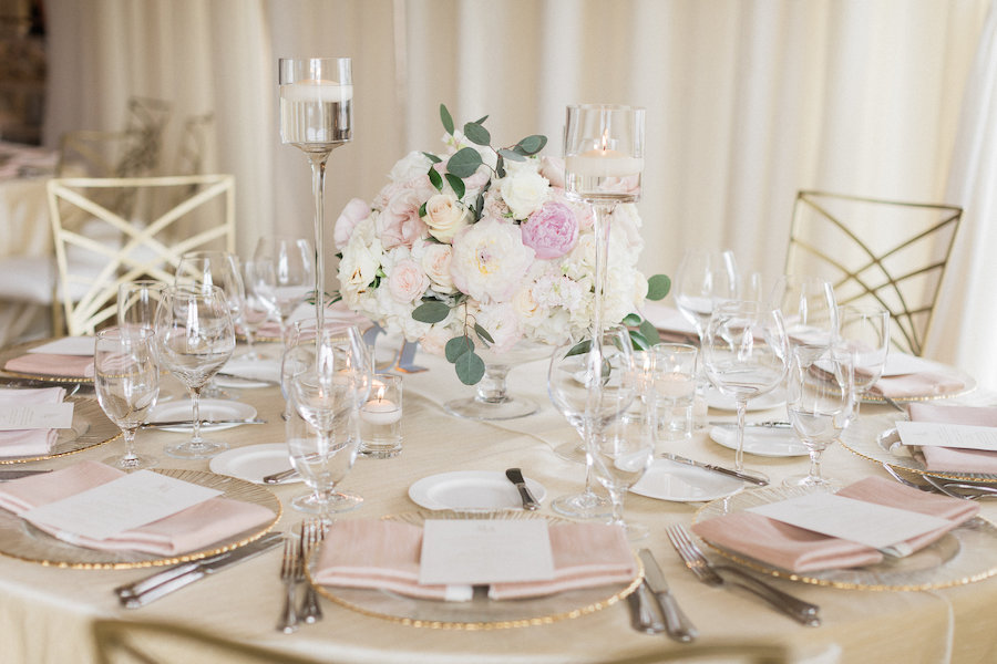 Sophisticated Soiree Featured on Inside Weddings1