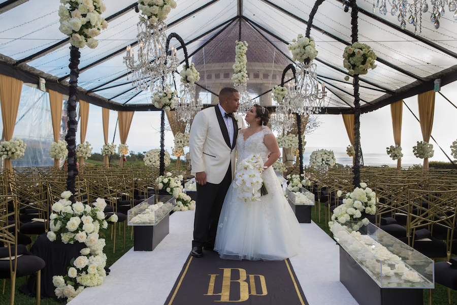 Luxury Art Deco Wedding Featured on Inside Weddings