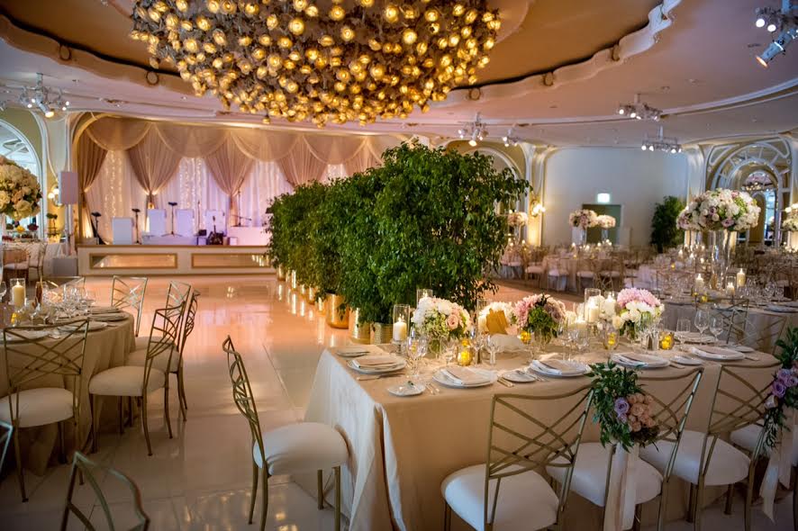 Lush Beverly Hills Hotel Wedding