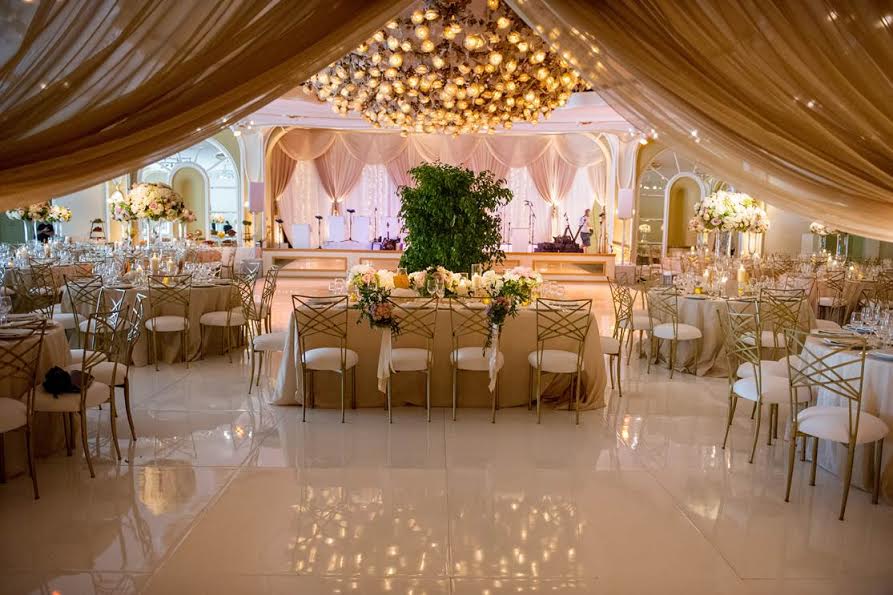 Lush Beverly Hills Hotel Wedding