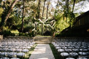 sustainable wedding seating